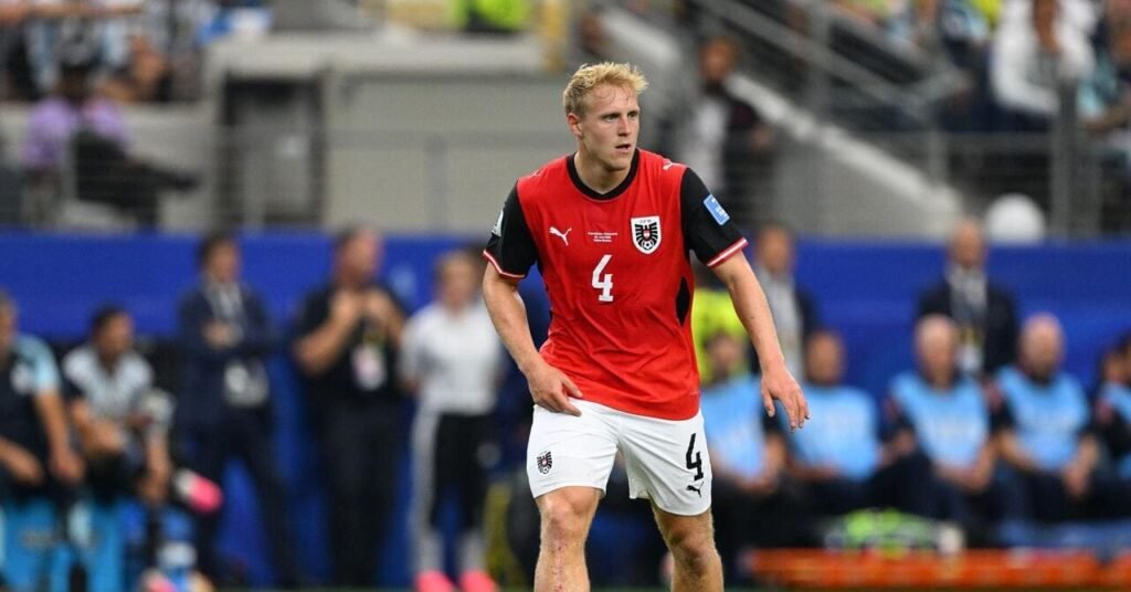 Nottingham Forest make first signing under Glasner Nottingham Forest make first signing under Glasner