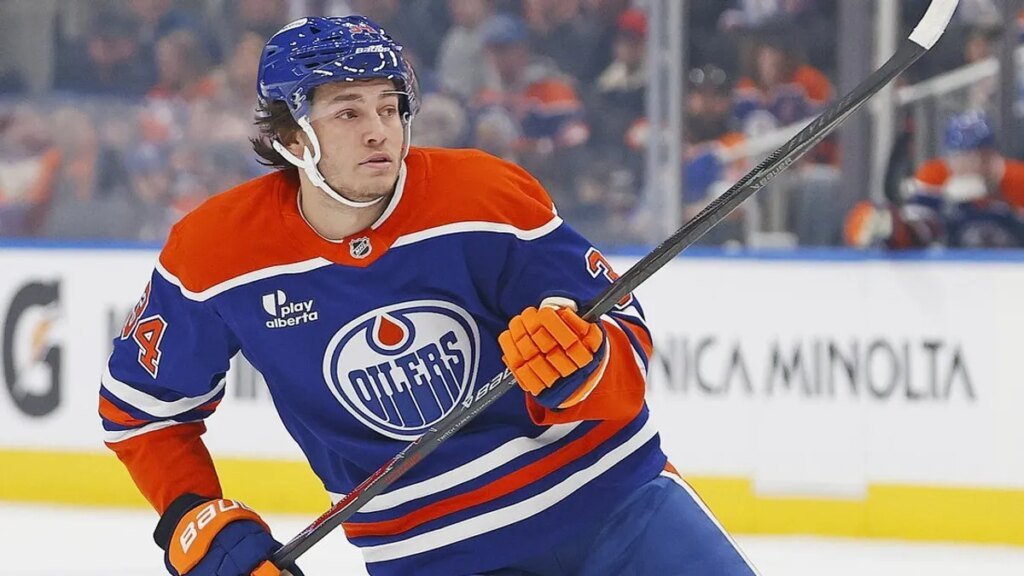 Oilers bring back F Colton Dach on 2-year contract