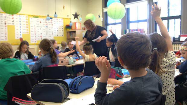 Ontario education workers raise alarm about EA shortage ahead of contract deadline Ontario education workers raise alarm about EA shortage ahead of contract deadline