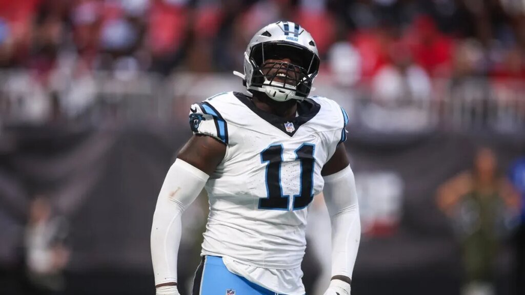 Panthers OLB Nic Scourton leaves practice, fears right ACL tear Panthers OLB Nic Scourton leaves practice, fears right ACL tear