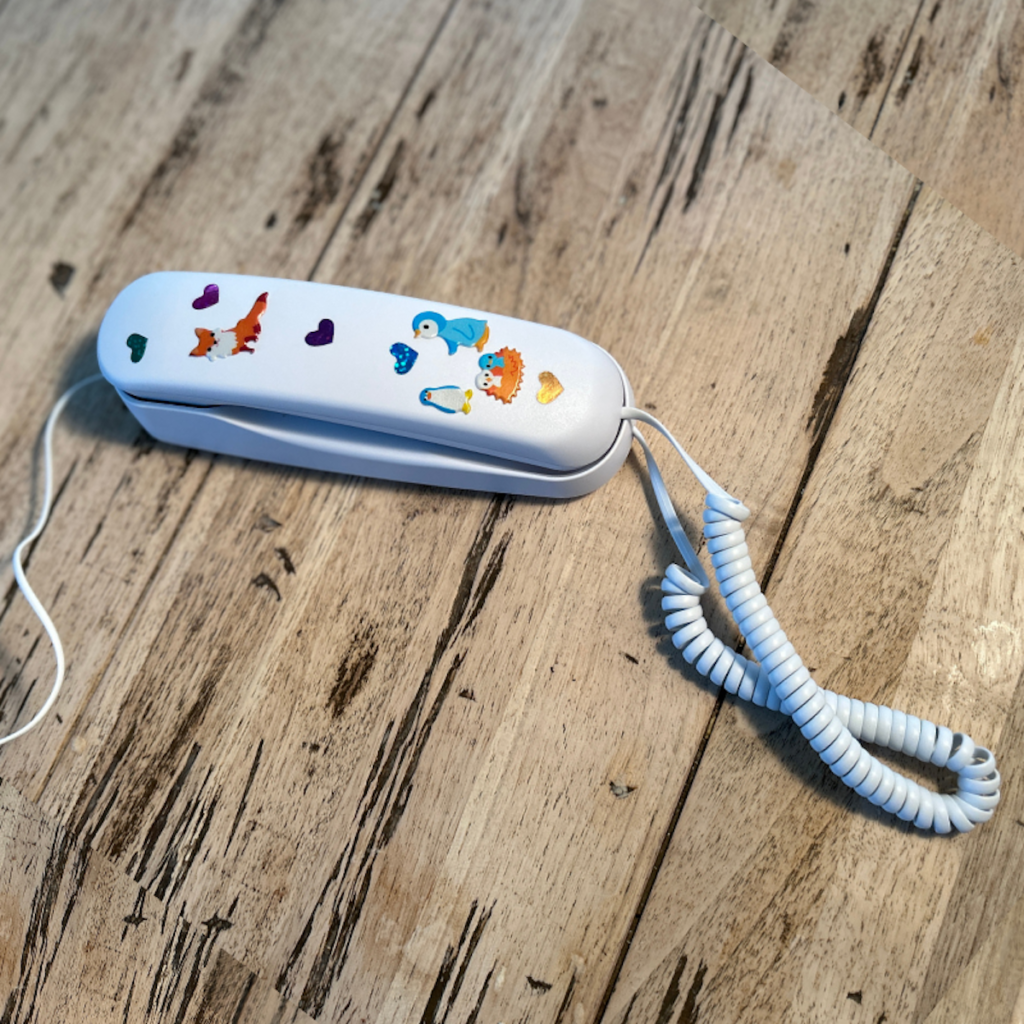 Pinwheel launches a retro-inspired landline phone for kids Pinwheel launches a retro-inspired landline phone for kids