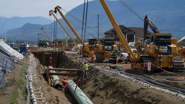 Plans for more pipelines to export Canadian oil — and emissions — as planet keeps getting hotter Plans for more pipelines to export Canadian oil — and emissions — as planet keeps getting hotter