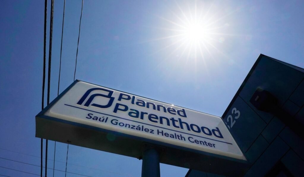 Political analysts see little chance of GOP renewing Planned Parenthood funding freeze Political analysts see little chance of GOP renewing Planned Parenthood funding freeze