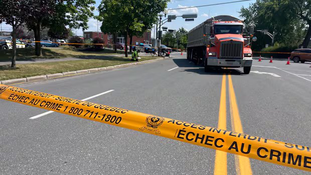 Quebec requires new truck drivers from Ontario to take an exam Quebec requires new truck drivers from Ontario to take an exam
