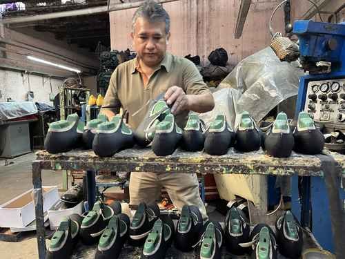 Refuerza SE a la industria del calzado ante los productos importados Refuerza SE a la industria del calzado ante los productos importados