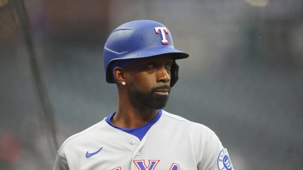 Report: Braves signing Andrew McCutchen to minors deal Report: Braves signing Andrew McCutchen to minors deal