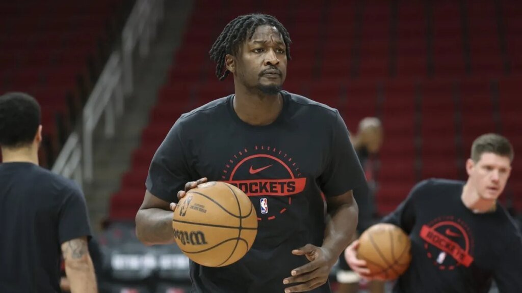 Report: Hornets acquire Dorian Finney-Smith, 3 picks from Rockets Report: Hornets acquire Dorian Finney-Smith, 3 picks from Rockets
