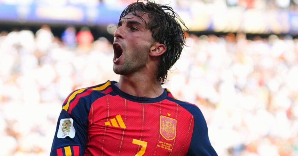 Report, result and goals as La Roja down Messi to claim second World Cup title Report, result and goals as La Roja down Messi to claim second World Cup title