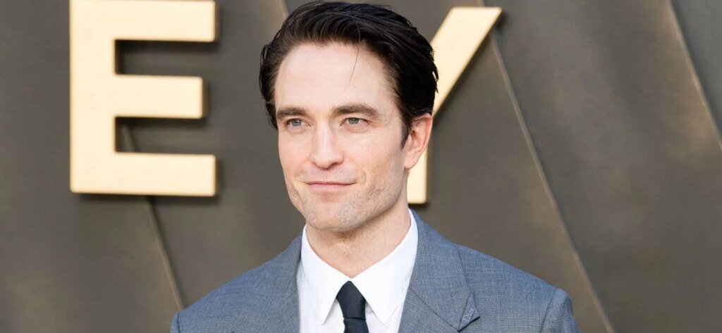 Robert Pattinson Reacts To Taylor Swift’s Gift-Filled Wedding Robert Pattinson Reacts To Taylor Swift's Gift-Filled Wedding