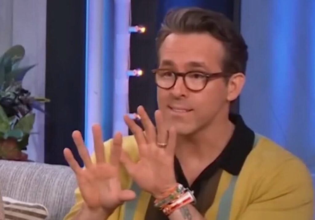 Ryan Reynolds’ One-Liner about Blue Eyes Has the Internet Playing Detective Ryan Reynolds’ One-Liner about Blue Eyes Has the Internet Playing Detective