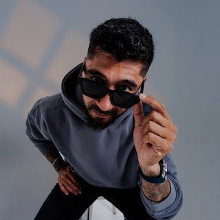 SOUND FIST: JOSH FAWAZ – WONDERWALL SOUND FIST: JOSH FAWAZ - WONDERWALL