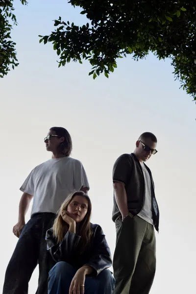 SOUND FIST: JUNGLE – SOMEDAY SOMEWHERE SOUND FIST: JUNGLE - SOMEDAY SOMEWHERE
