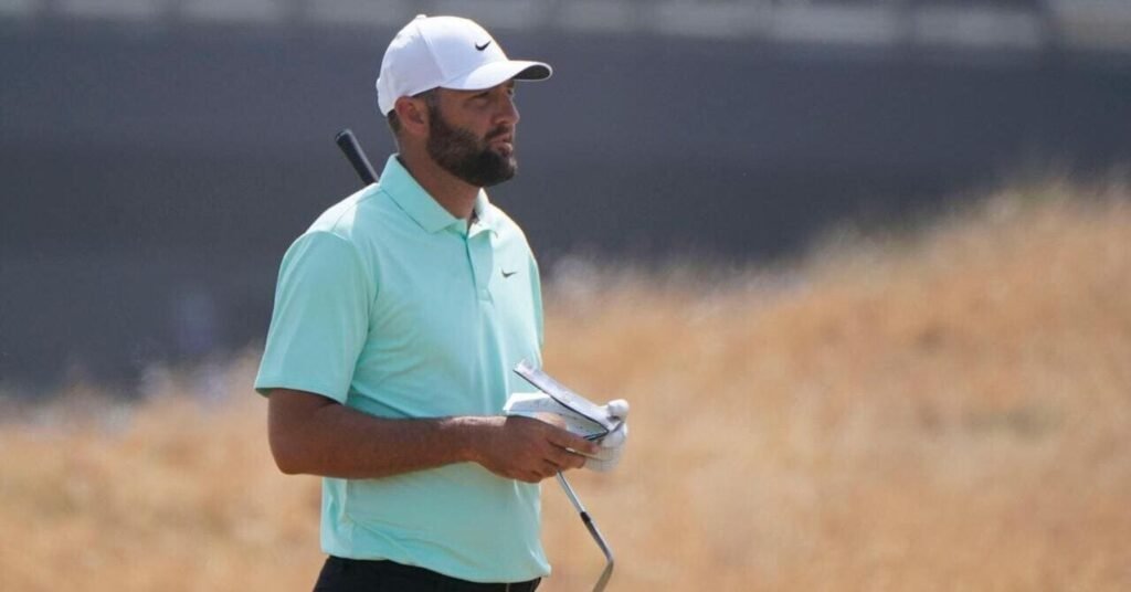Scheffler makes strong start to title defence despite late bogey Scheffler makes strong start to title defence despite late bogey