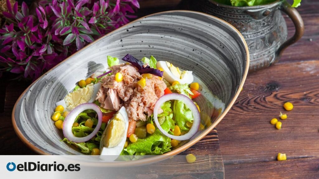Seis formas ligeras, rápidas y fáciles de añadir proteína a tus ensaladas de verano Seis formas ligeras, rápidas y fáciles de añadir proteína a tus ensaladas de verano