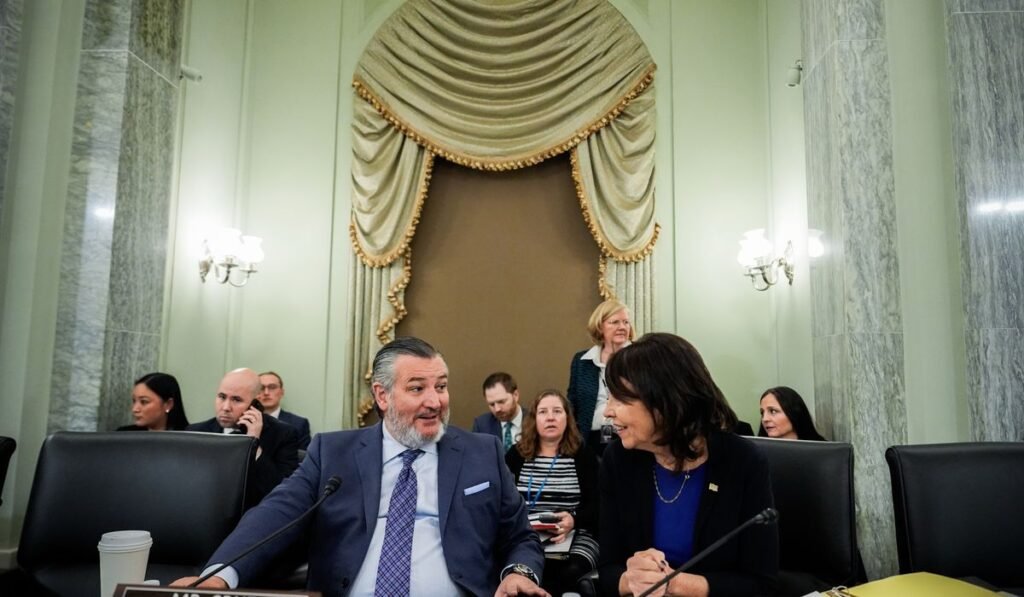 Senators still working with SEC, Big Ten on thorny issues involved in college sports bill Senators still working with SEC, Big Ten on thorny issues involved in college sports bill