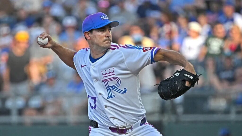 Seth Lugo’s durability on display as Royals aim to sweep Giants Seth Lugo's durability on display as Royals aim to sweep Giants