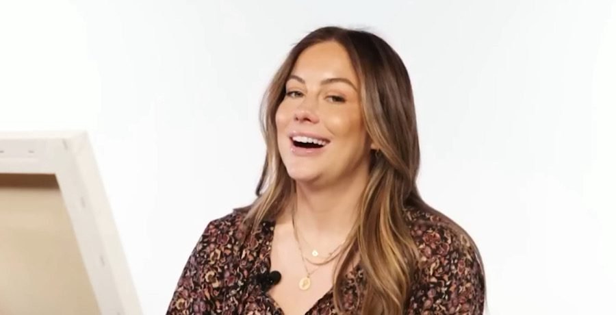 Shawn Johnson Slammed For Kissing Toddler Son On Mouth Shawn Johnson Slammed For Kissing Toddler Son On Mouth