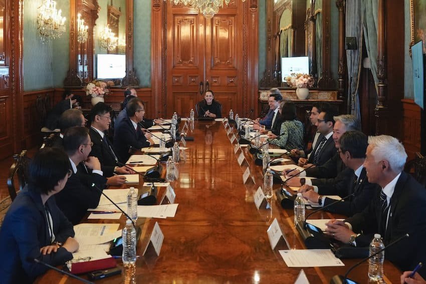 Sheinbaum welcomes Japanese business leaders to Mexico Sheinbaum welcomes Japanese business leaders to Mexico