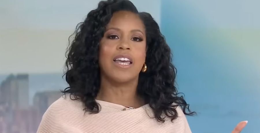 Sheinelle Jones Flaunts Baby Bump In New Photo Sheinelle Jones Flaunts Baby Bump In New Photo