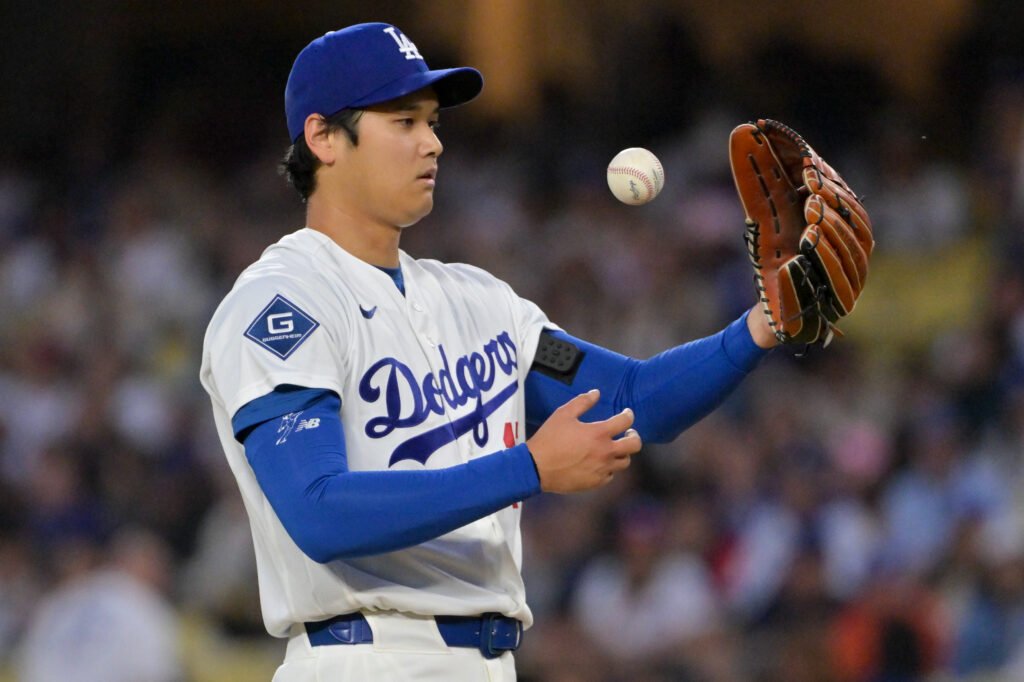 Shohei Ohtani Scratched From Wednesday Start, Won’t Pitch For “Some Time” Shohei Ohtani Scratched From Wednesday Start, Won't Pitch For "Some Time"