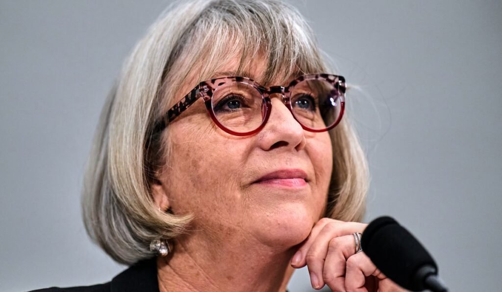 Smithsonian museum director on hot seat over display of ‘crotch harness’ Smithsonian museum director on hot seat over display of ‘crotch harness’
