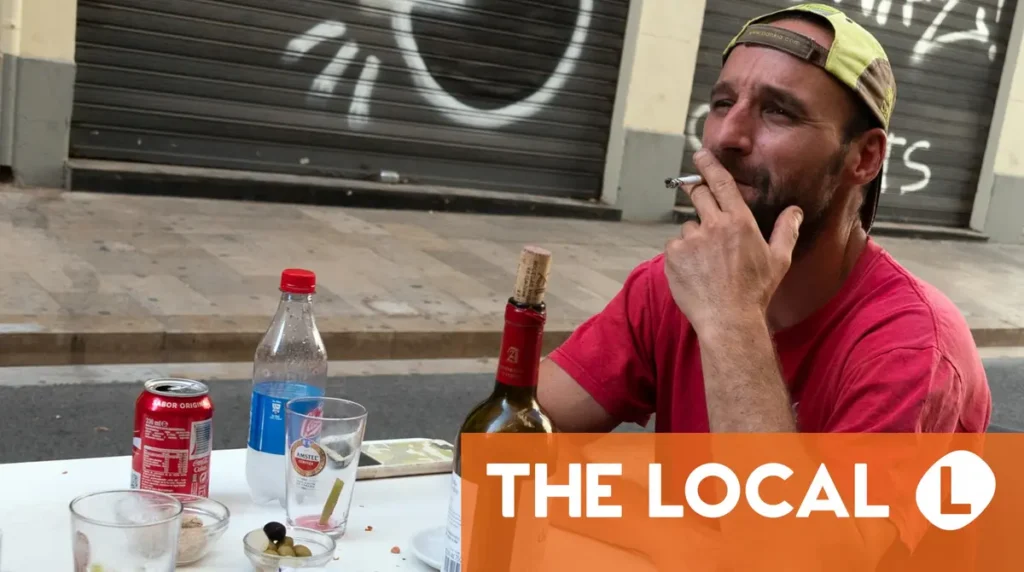 Spain moves to ban smoking at bar terraces, parks and beaches Spain moves to ban smoking at bar terraces, parks and beaches