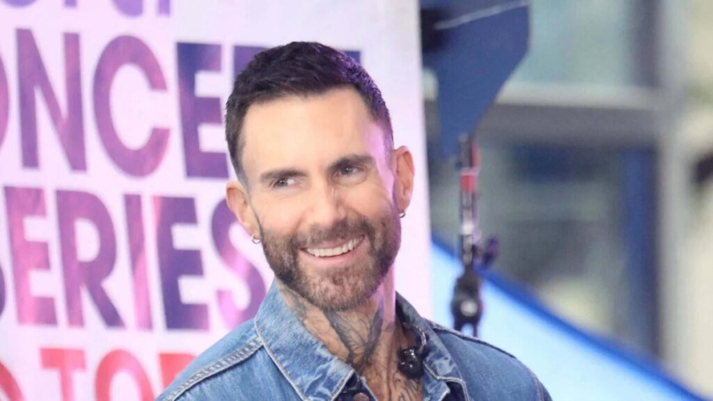 Sumner Stroh Addresses ‘Traumatic’ Adam Levine Sexting Scandal Sumner Stroh Addresses 'Traumatic' Adam Levine Sexting Scandal