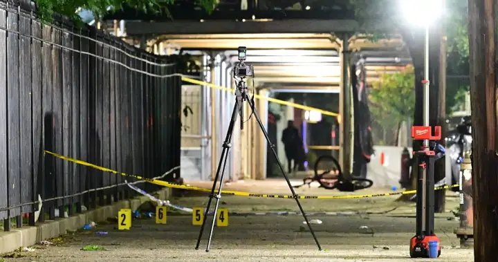 Suspect arrested in Coney Island shooting that left 8 injured, including 4 children – National Suspect arrested in Coney Island shooting that left 8 injured, including 4 children - National