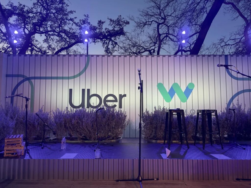 TechCrunch Mobility: The battle over robotaxi rules TechCrunch Mobility: The battle over robotaxi rules