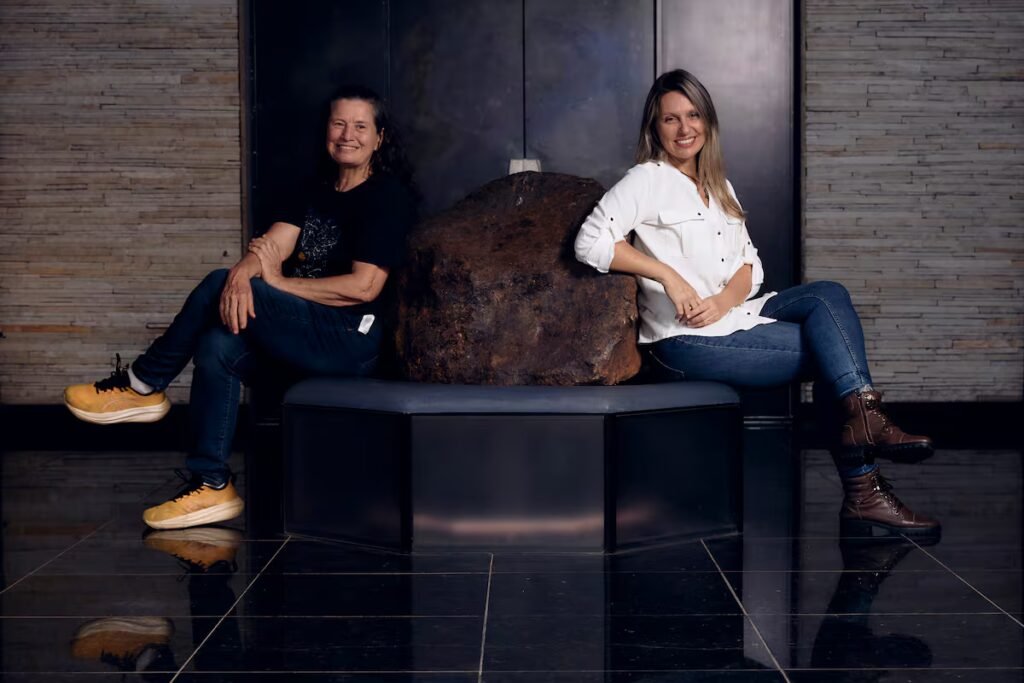 The Meteoriticists, a trio of women scientists hunting fallen celestial bodies in Brazil | International The Meteoriticists, a trio of women scientists hunting fallen celestial bodies in Brazil | International