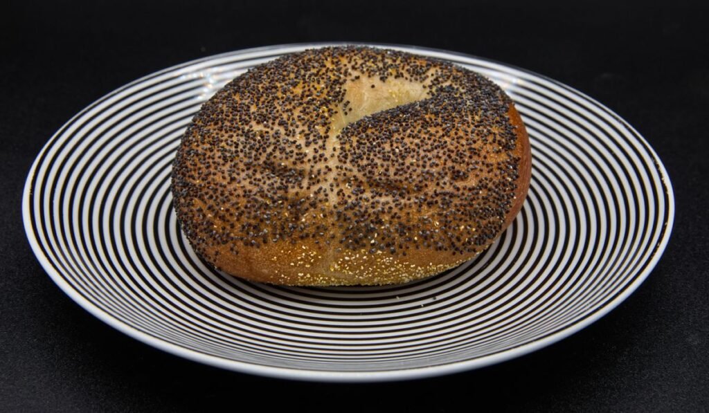 The bagel’s journey from Jewish immigrant food to American breakfast staple The bagel’s journey from Jewish immigrant food to American breakfast staple