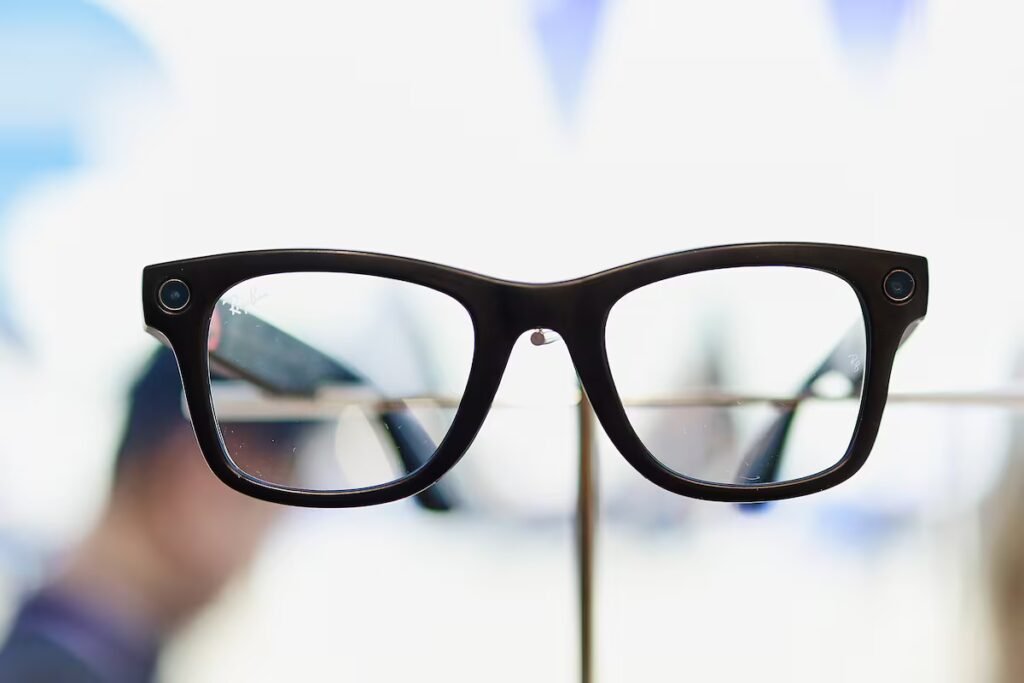 The big problem with Meta glasses: Does recording and sharing everything put us at risk? | Technology The big problem with Meta glasses: Does recording and sharing everything put us at risk? | Technology