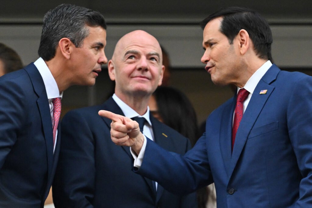 The most superstitious man in Paraguayan politics - Live Updates