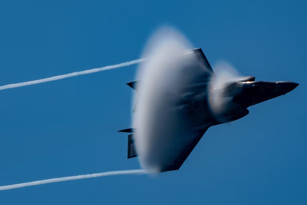 The world is plunging into a dangerous spiral of military spending | International The world is plunging into a dangerous spiral of military spending | International