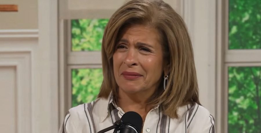 ‘Today’ Savannah Guthrie Reacts To Hoda Kotb Replacing Her 'Today' Savannah Guthrie Reacts To Hoda Kotb Replacing Her