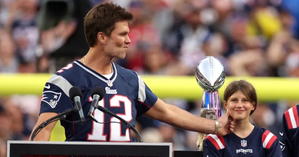 Tom Brady’s Daughter Is Mom Gisele’s Twin in World Cup Photos Tom Brady's Daughter Is Mom Gisele's Twin in World Cup Photos