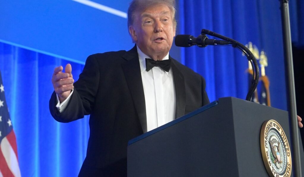 Trump returns to correspondents’ dinner 3 months after shooting Trump returns to correspondents’ dinner 3 months after shooting