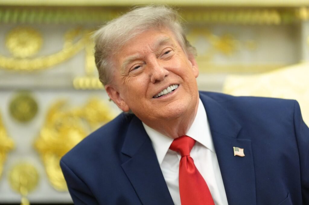 Trump rings Wall Street’s opening bells as he ties his presidency to stock market gains Trump rings Wall Street's opening bells as he ties his presidency to stock market gains