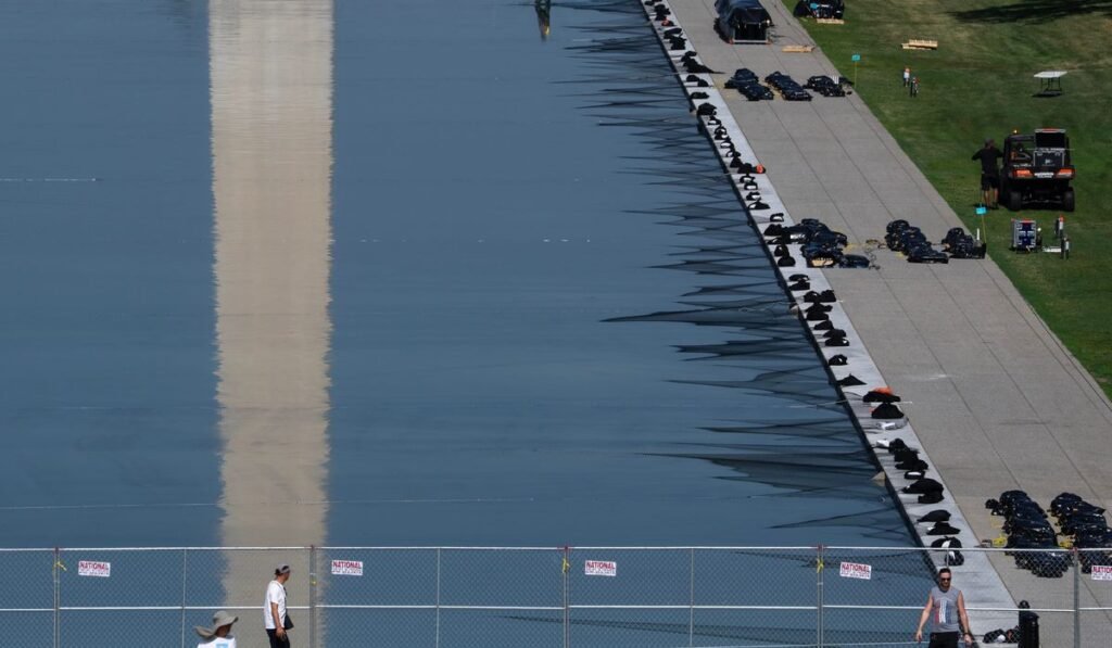 Trump’s administration won’t seek new bids to repair the Lincoln Memorial Reflecting Pool Trump’s administration won’t seek new bids to repair the Lincoln Memorial Reflecting Pool