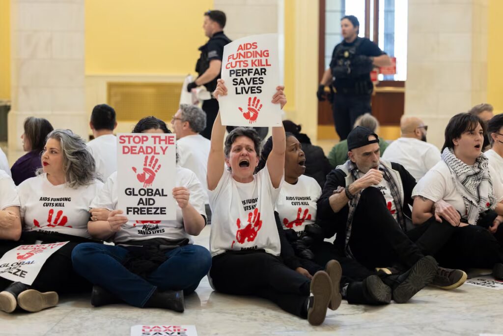 Trump’s new conditions on funding the fight against HIV/AIDS require service restrictions | Health Trump’s new conditions on funding the fight against HIV/AIDS require service restrictions | Health