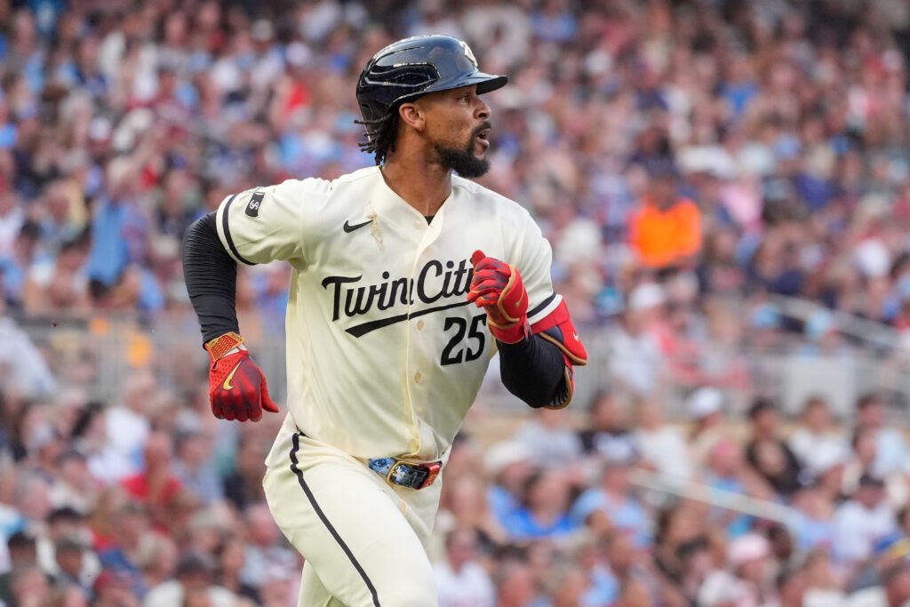 Twins Place Byron Buxton On 10-Day IL With Right Hip Impingement Twins Place Byron Buxton On 10-Day IL With Right Hip Impingement