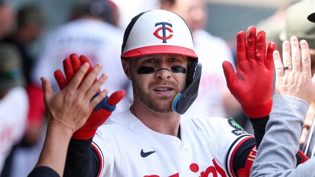 Twins focusing on results, not trade deadline amidst success vs. Cubs Twins focusing on results, not trade deadline amidst success vs. Cubs