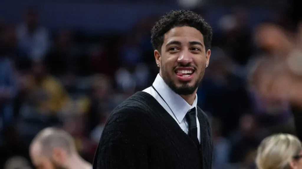Tyrese Haliburton Adds Fuel Onto LeBron James’ Free Agency Speculation Tyrese Haliburton Adds Fuel Onto LeBron James’ Free Agency Speculation