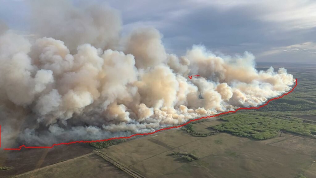 U of T researchers say new AI model could help Canada fight wildfires