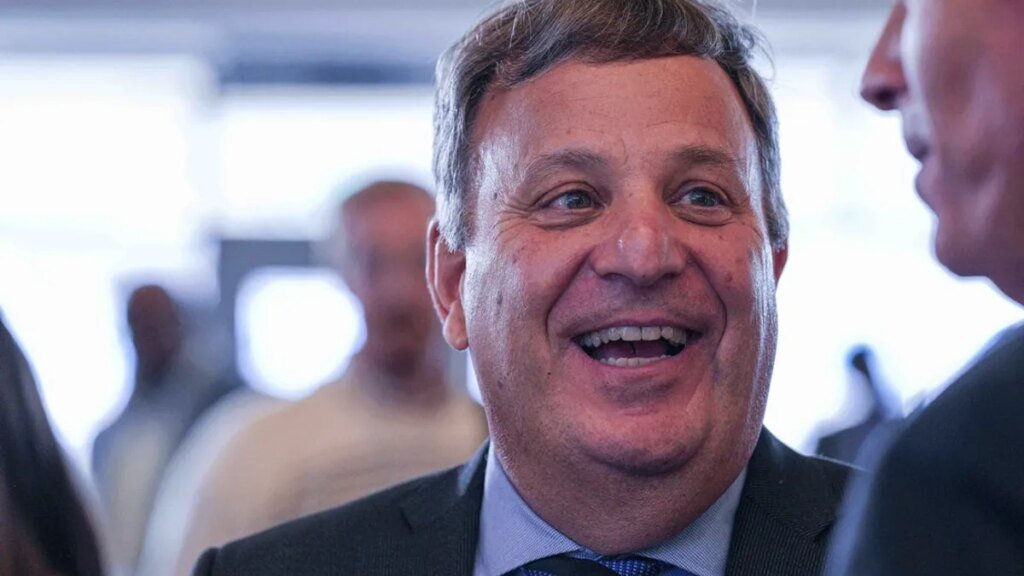UNC AD, Bill Belichick address GM Michael Lombardi investigation UNC AD, Bill Belichick address GM Michael Lombardi investigation