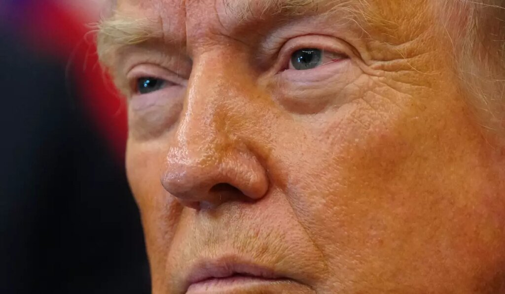 U.S. Mint produces a $1 coin bearing Trump’s face to help celebrate America’s 250th birthday U.S. Mint produces a $1 coin bearing Trump’s face to help celebrate America’s 250th birthday