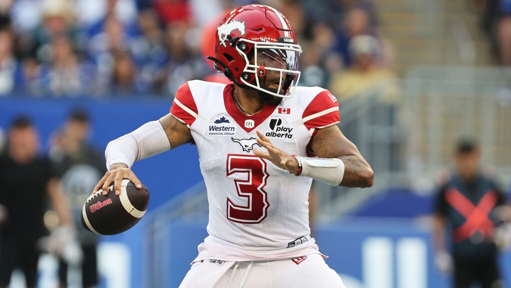 Vernon Adams Jr. sets new CFL benchmark for consecutive touchdown passes without an interception