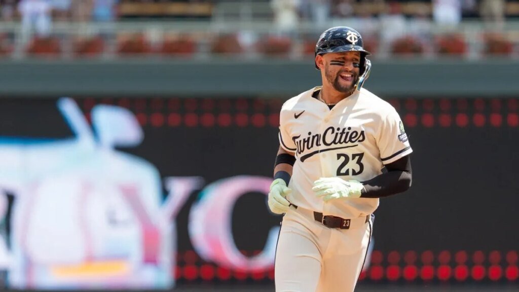 Victor Caratini helps Twins defeat Angels