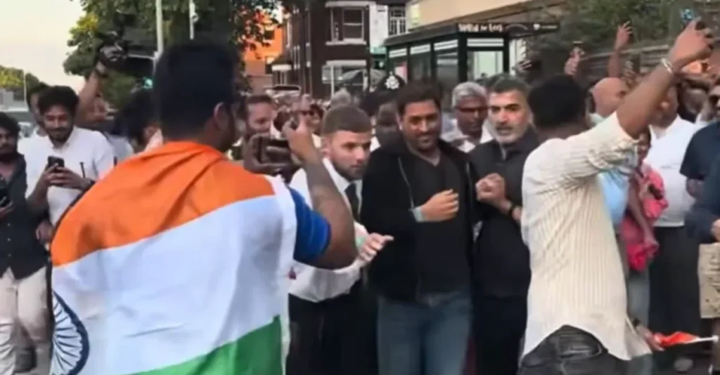 WATCH: MS Dhoni mobbed by fans after England’s win over India in third T20I WATCH: MS Dhoni mobbed by fans after England’s win over India in third T20I