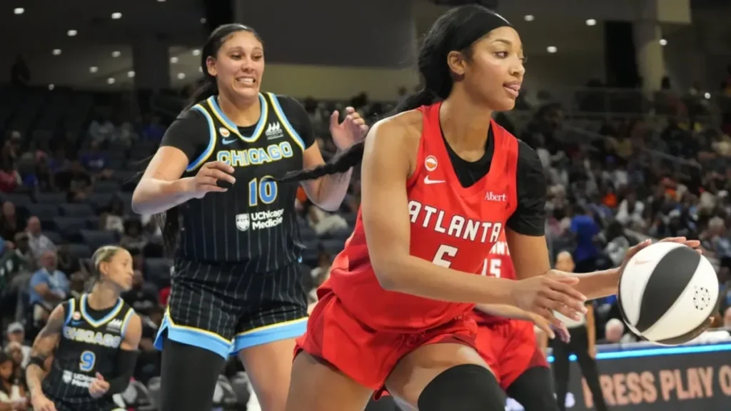 WNBA Overreacted to Angel Reese and Paige Bueckers’ $400 Bet WNBA Overreacted to Angel Reese and Paige Bueckers’ $400 Bet